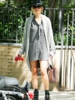 Filename=013~294.jpg
Filesize=2139KiB
Dimensions=2000x3000
Date added=Sep 02, 2017 013~294.jpg
