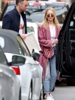 Filename=039~210.jpg
Filesize=830KiB
Dimensions=2400x3600
Date added=Sep 25, 2019 039~210.jpg