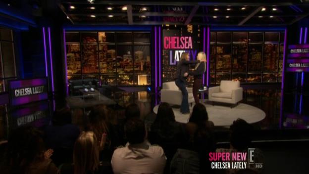 Chelsea_Lately_2012_03_22_Jennifer_Lawrence_HDTV_XviD-2HD_avi0178.jpg