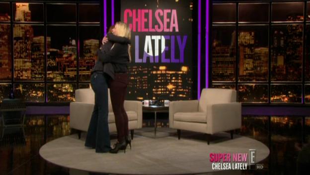 Chelsea_Lately_2012_03_22_Jennifer_Lawrence_HDTV_XviD-2HD_avi0182.jpg