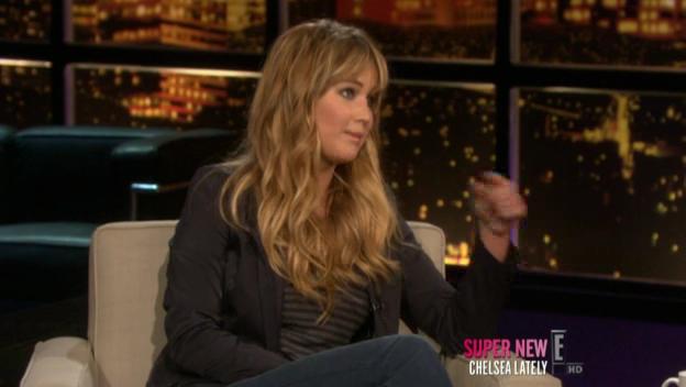 Chelsea_Lately_2012_03_22_Jennifer_Lawrence_HDTV_XviD-2HD_avi0376.jpg