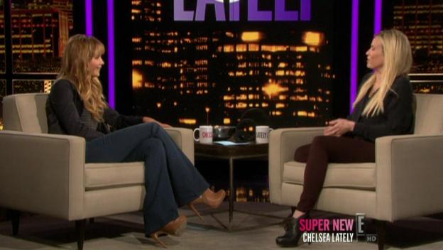 Chelsea_Lately_2012_03_22_Jennifer_Lawrence_HDTV_XviD-2HD_avi1035.jpg