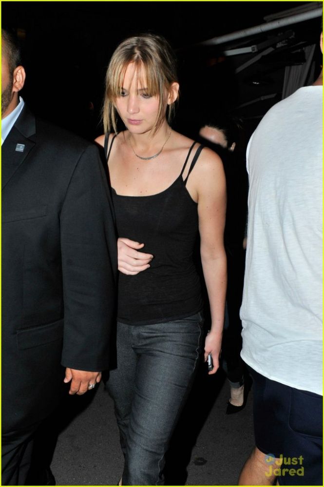 JustJared002.jpg