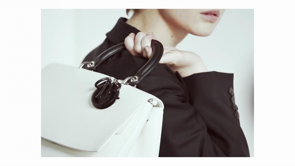 dior_2818229.jpg