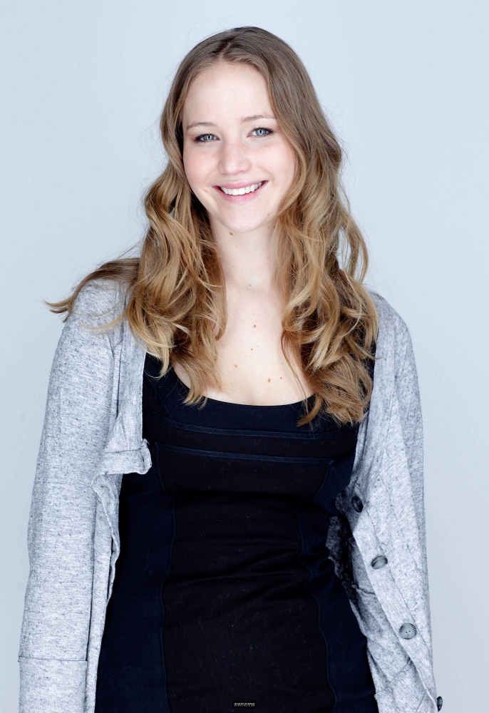 jenniferlawrenceus21.jpg