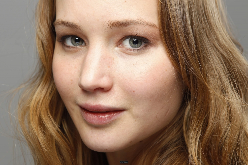 jenniferlawrenceus24.jpg