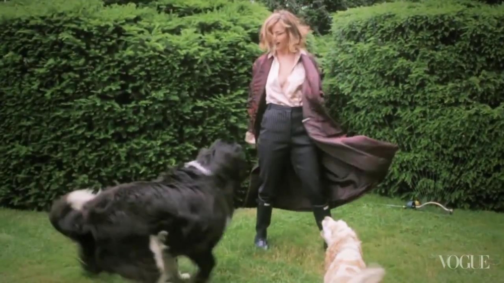 vogue_286129.jpg