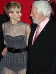 Filename=007x001~8.jpg
Filesize=762KiB
Dimensions=1975x3000
Date added=Jul 31, 2014 007x001~8.jpg