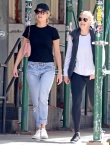 Filename=049~163.jpg
Filesize=1279KiB
Dimensions=2400x3600
Date added=May 17, 2019 049~163.jpg