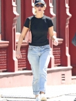 Filename=056~147.jpg
Filesize=892KiB
Dimensions=2400x3600
Date added=May 17, 2019 056~147.jpg