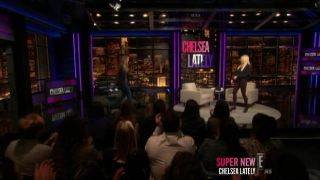 Chelsea_Lately_2012_03_22_Jennifer_Lawrence_HDTV_XviD-2HD_avi0173.jpg
