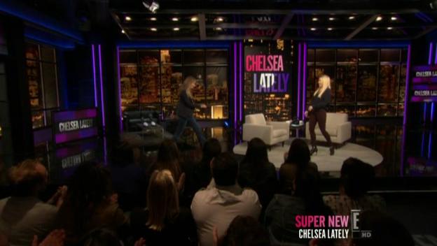 Chelsea_Lately_2012_03_22_Jennifer_Lawrence_HDTV_XviD-2HD_avi0174.jpg