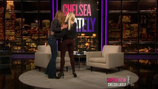 Chelsea_Lately_2012_03_22_Jennifer_Lawrence_HDTV_XviD-2HD_avi0184.jpg