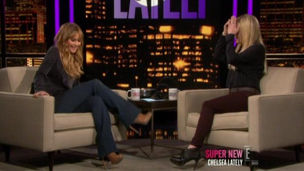 Chelsea_Lately_2012_03_22_Jennifer_Lawrence_HDTV_XviD-2HD_avi0201.jpg