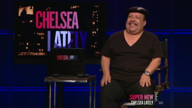 Chelsea_Lately_2012_03_22_Jennifer_Lawrence_HDTV_XviD-2HD_avi0221.jpg