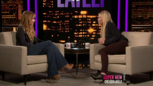 Chelsea_Lately_2012_03_22_Jennifer_Lawrence_HDTV_XviD-2HD_avi0229.jpg