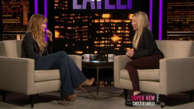 Chelsea_Lately_2012_03_22_Jennifer_Lawrence_HDTV_XviD-2HD_avi0237.jpg