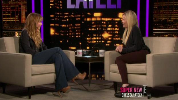 Chelsea_Lately_2012_03_22_Jennifer_Lawrence_HDTV_XviD-2HD_avi0248.jpg