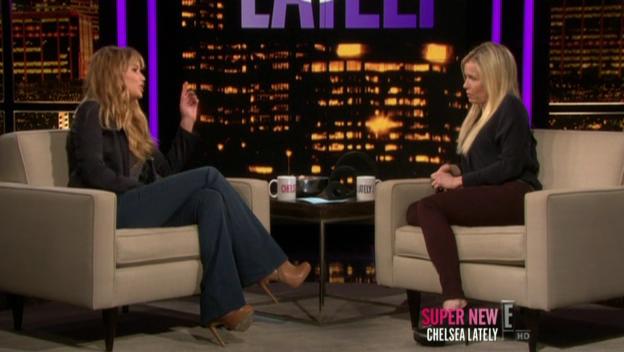 Chelsea_Lately_2012_03_22_Jennifer_Lawrence_HDTV_XviD-2HD_avi0366.jpg