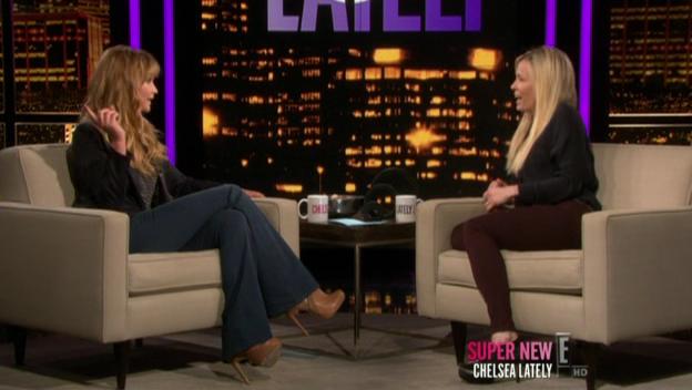 Chelsea_Lately_2012_03_22_Jennifer_Lawrence_HDTV_XviD-2HD_avi0398.jpg