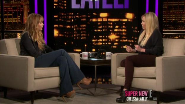 Chelsea_Lately_2012_03_22_Jennifer_Lawrence_HDTV_XviD-2HD_avi0526.jpg