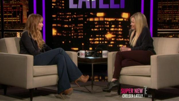 Chelsea_Lately_2012_03_22_Jennifer_Lawrence_HDTV_XviD-2HD_avi0589.jpg
