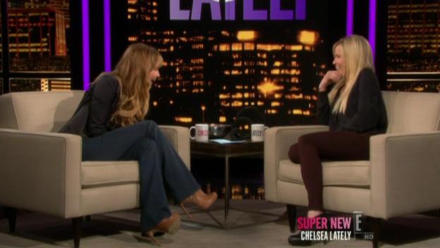 Chelsea_Lately_2012_03_22_Jennifer_Lawrence_HDTV_XviD-2HD_avi0898.jpg