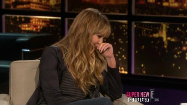 Chelsea_Lately_2012_03_22_Jennifer_Lawrence_HDTV_XviD-2HD_avi0910.jpg