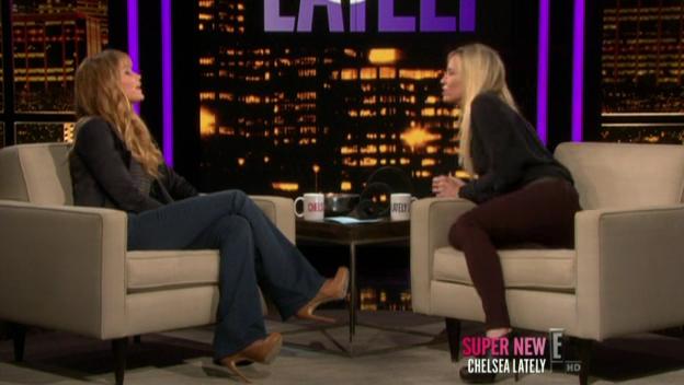 Chelsea_Lately_2012_03_22_Jennifer_Lawrence_HDTV_XviD-2HD_avi0925.jpg