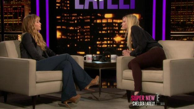 Chelsea_Lately_2012_03_22_Jennifer_Lawrence_HDTV_XviD-2HD_avi0926.jpg