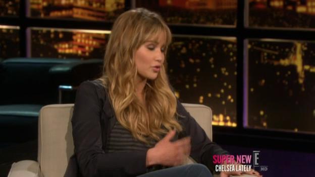 Chelsea_Lately_2012_03_22_Jennifer_Lawrence_HDTV_XviD-2HD_avi1084~0.jpg