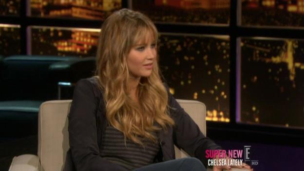 Chelsea_Lately_2012_03_22_Jennifer_Lawrence_HDTV_XviD-2HD_avi1115.jpg