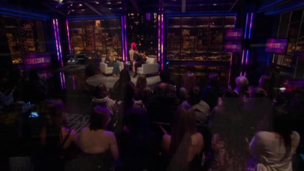 Chelsea_Lately_2012_03_22_Jennifer_Lawrence_HDTV_XviD-2HD_avi1185.jpg